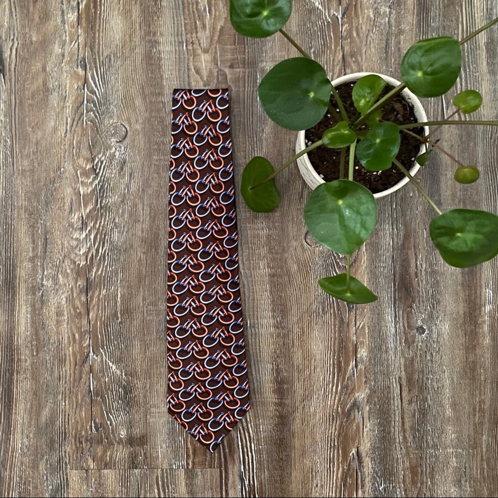 Gucci 100% Silk Men’s Tie